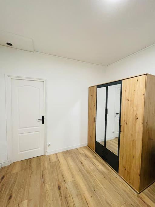 Charmant Appartement Americain Saint-Denis  Exterior foto